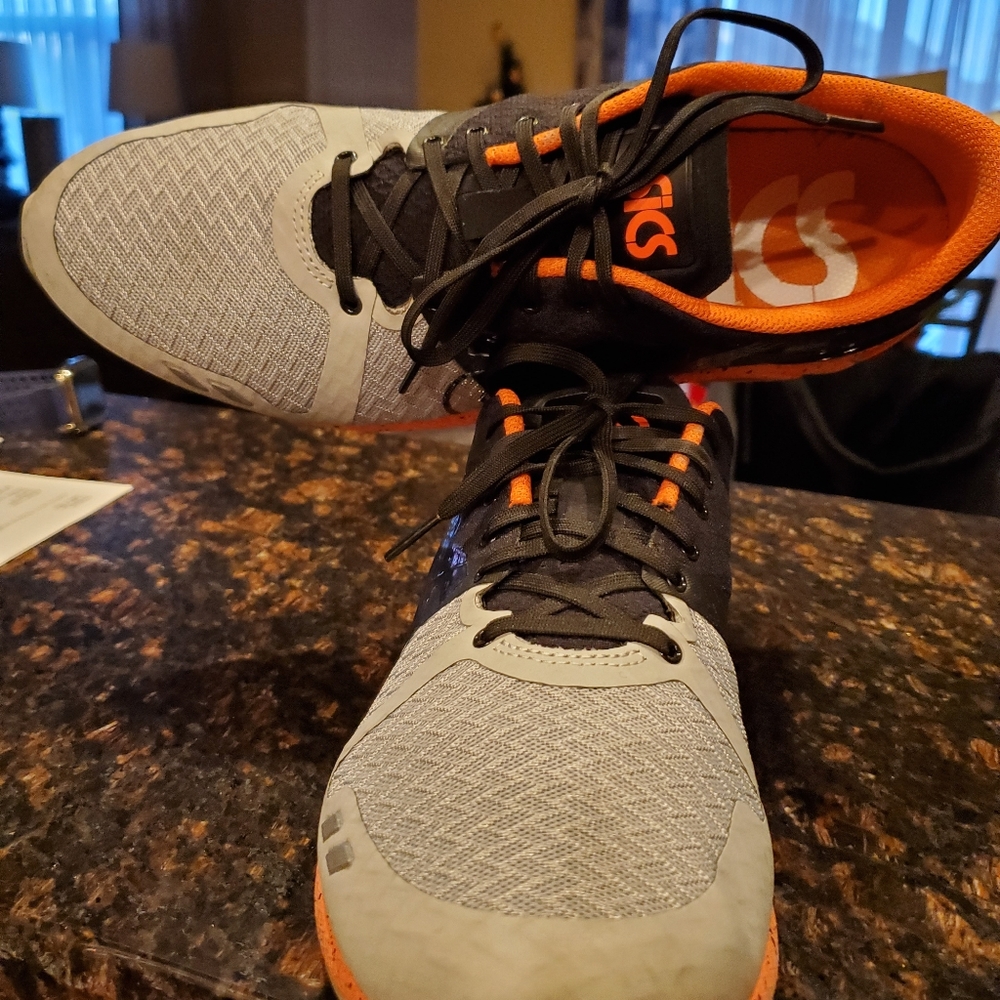 Asics - Picture 5 of 5